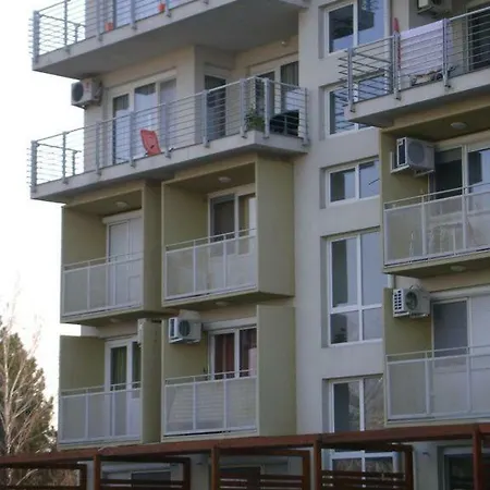 Amanda Apartment *